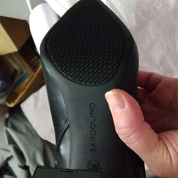 Bandolino women's black booties Sz 5 New - Picture 8 of 17